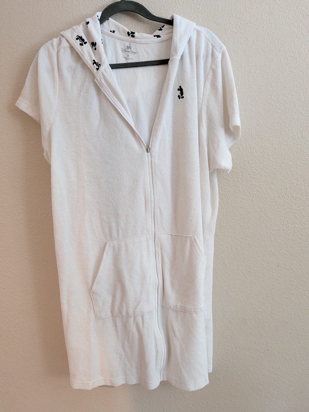 Disney White Hooded Zip-Front Terry Robe with Black Mickey Accents
